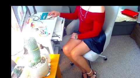 Shelaacd online show from December 3, 2025, 2:04 pm