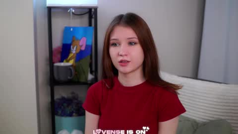 Lina online show from March 15, 2026, 2:12 pm