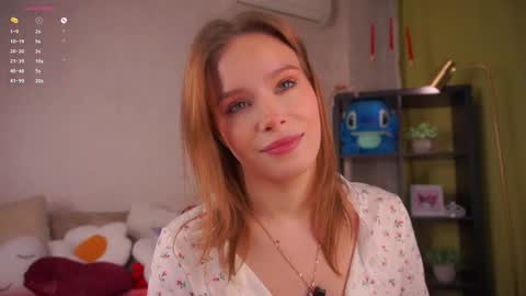 Lina online show from March 27, 2026, 2:06 am