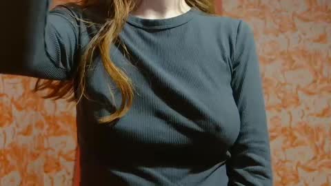 Erika online show from January 15, 2025, 3:00 am