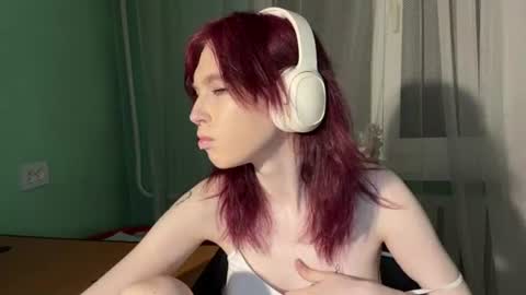 Snapshot of shellaatterbury chatting on July 10, 2026, 8:22 pm Peggy online show from July 10, 2026, 8:22 pm