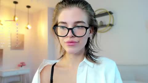 Alex online show from September 11, 2025, 1:49 am