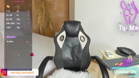 shenielxxx online show from February 17, 2026, 1:40 pm