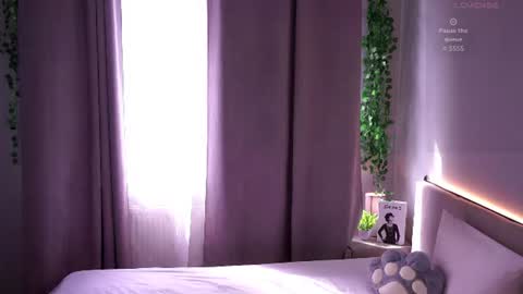 Snapshot of sheragroepper chatting on June 9, 2026, 7:20 am Mira online show from June 9, 2026, 7:20 am