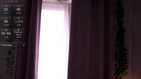 Snapshot of sheragroepper chatting on June 16, 2026, 7:44 am Mira online show from June 16, 2026, 7:44 am