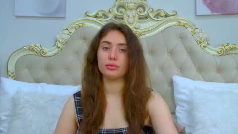 Sherry online show from September 23, 2025, 7:00 am