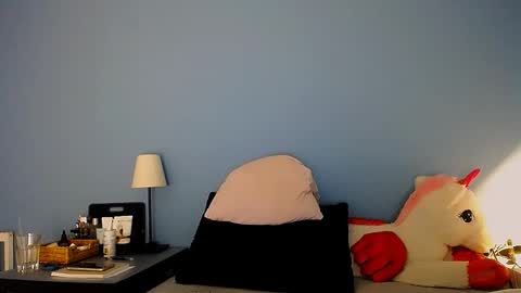 Vikki online show from February 13, 2026, 4:03 pm