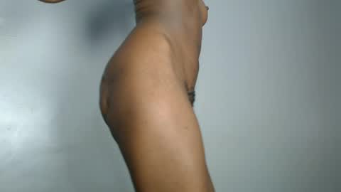 Snapshot of shinebby chatting on July 2, 2026, 4:57 pm Naki online show from July 2, 2026, 4:57 pm