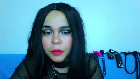 Snapshot of shineex chatting on January 27, 2025, 11:00 pm Shinee online show from January 27, 2025, 11:00 pm