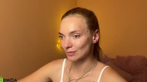 Snapshot of shinelikea_diamond chatting on June 26, 2026, 6:12 pm Alexis online show from June 26, 2026, 6:12 pm