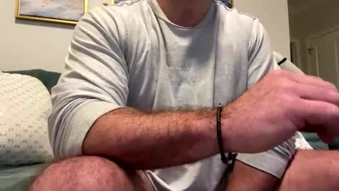 shines08092 online show from November 9, 2025, 2:21 am