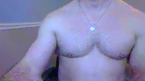 Snapshot of shines08092 chatting on May 13, 2026, 2:58 pm shines08092 online show from May 13, 2026, 2:58 pm