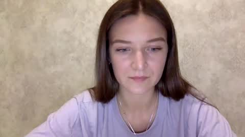 Jesica online show from September 24, 2025, 7:28 pm