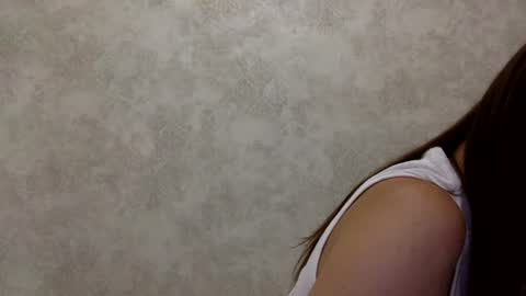 Snapshot of shining_pearl chatting on July 9, 2026, 8:02 pm Jesica online show from July 9, 2026, 8:02 pm