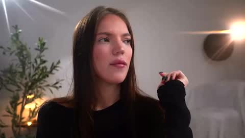 Nika online show from October 13, 2025, 9:04 pm