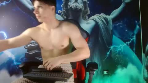 Snapshot of shinobi_grey chatting on December 4, 2024, 1:42 pm  .. shinobi .. online show from December 4, 2024, 1:42 pm