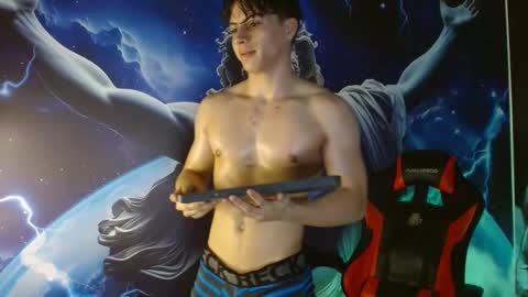 Snapshot of shinobi_grey chatting on December 18, 2024, 3:55 pm  .. shinobi .. online show from December 18, 2024, 3:55 pm