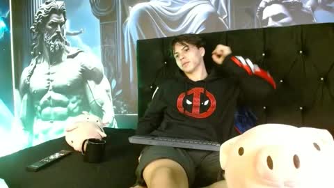 Snapshot of shinobi_grey chatting on December 30, 2024, 2:40 pm  .. shinobi .. online show from December 30, 2024, 2:40 pm