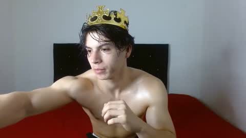 Snapshot of shinobi_grey chatting on February 19, 2025, 2:55 pm  .. shinobi .. online show from February 19, 2025, 2:55 pm