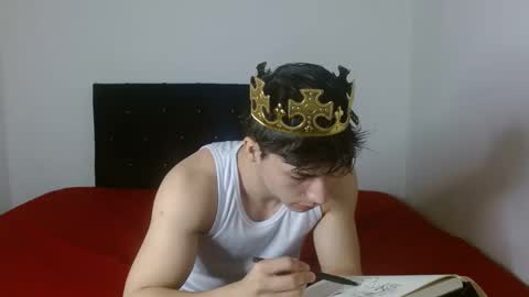 Snapshot of shinobi_grey chatting on February 20, 2025, 2:57 pm  .. shinobi .. online show from February 20, 2025, 2:57 pm