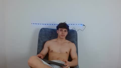 Snapshot of shinobi_grey chatting on March 6, 2025, 6:05 pm  .. shinobi .. online show from March 6, 2025, 6:05 pm