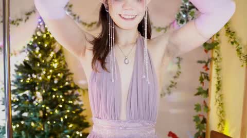 Snapshot of shiny_jail chatting on December 20, 2024, 11:37 pm JennyMira THANK YOU FOR 77 777 online show from December 20, 2024, 11:37 pm