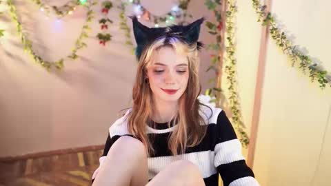 Snapshot of shiny_jail chatting on September 22, 2025, 1:18 am JennyMira THANK YOU FOR 77 777 online show from September 22, 2025, 1:18 am