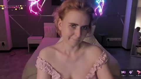 Snapshot of shiny_lisss chatting on July 8, 2026, 7:57 am Lisa online show from July 8, 2026, 7:57 am