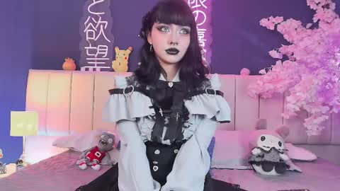 Valentina online show from April 27, 2026, 8:18 pm