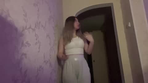 Snapshot of shondrafridlington chatting on March 30, 2026, 3:35 pm Kalisa online show from March 30, 2026, 3:35 pm