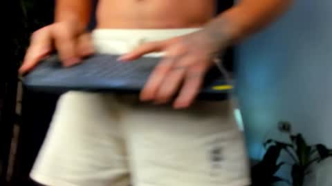 Shooter online show from October 14, 2025, 3:29 am