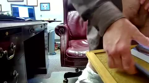 nikolas send dm for an appointment online show from January 2, 2025, 4:24 pm