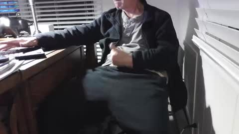 Snapshot of shootme69 chatting on December 19, 2025, 3:24 am nikolas send dm for an appointment online show from December 19, 2025, 3:24 am