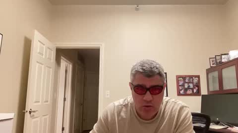 Chicago Guy online show from December 6, 2024, 7:21 am