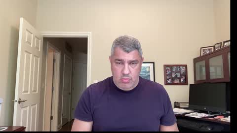 Chicago Guy online show from October 14, 2025, 7:36 pm