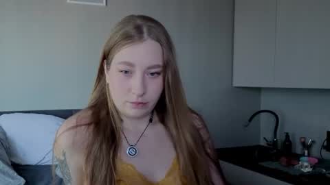 Snapshot of showmeyourfetish chatting on July 23, 2026, 3:37 am ShowmeYourfetish online show from July 23, 2026, 3:37 am