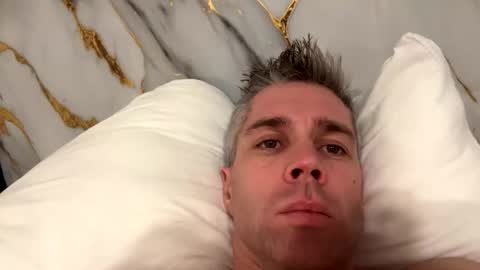 shreddylong online show from November 19, 2025, 1:27 am