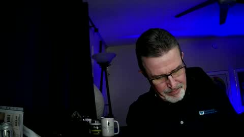 shrewtamer online show from December 12, 2024, 3:32 am