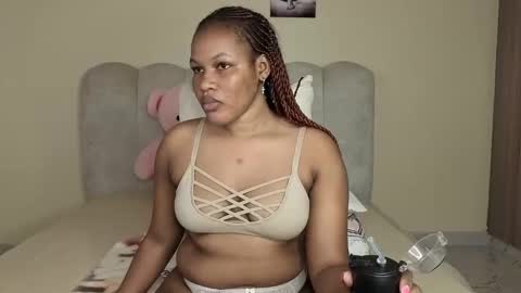 EVA online show from May 18, 2026, 10:04 pm