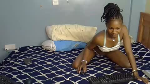 shummie online show from October 21, 2025, 12:33 am