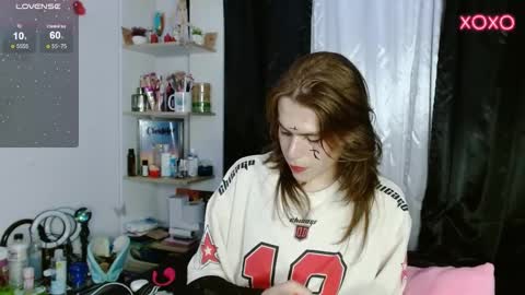 Shun White online show from December 16, 2024, 3:19 am