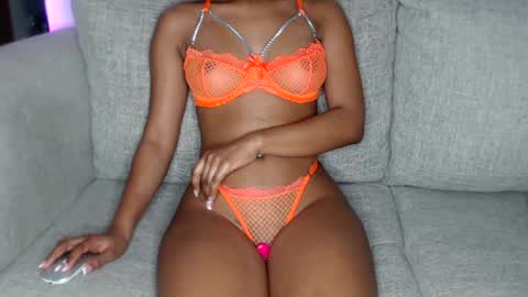 Snapshot of shy_baddie chatting on July 9, 2026, 1:42 am Sheril online show from July 9, 2026, 1:42 am