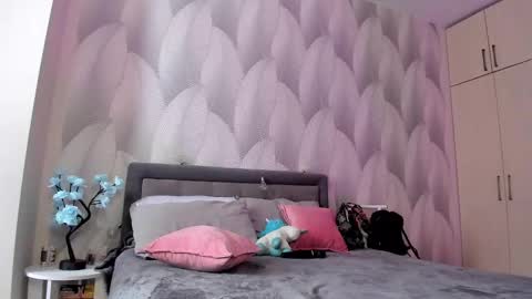 Mika online show from February 10, 2025, 5:14 am