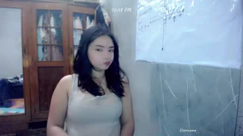 Snapshot of shy_innocent_girl chatting on June 16, 2026, 4:48 am shy_innocent_girl online show from June 16, 2026, 4:48 am