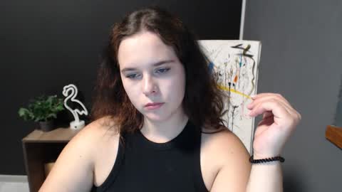 Snapshot of shy_lil chatting on September 25, 2025, 1:04 pm shy_lil online show from September 25, 2025, 1:04 pm