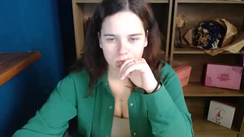 Snapshot of shy_lil chatting on October 12, 2025, 10:03 am shy_lil online show from October 12, 2025, 10:03 am