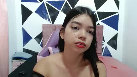 Snapshot of shy_luna18 chatting on November 24, 2025, 2:06 pm luna online show from November 24, 2025, 2:06 pm
