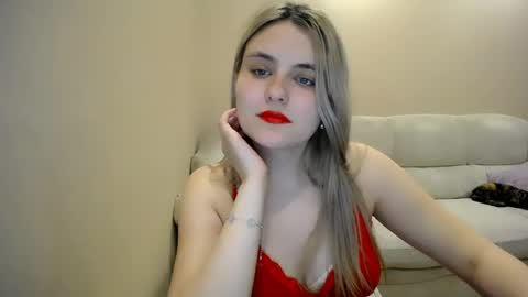 shy_sabrina_ online show from April 22, 2026, 8:43 pm