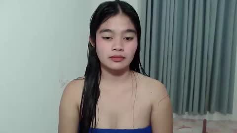 shy_thea online show from November 24, 2025, 10:04 am