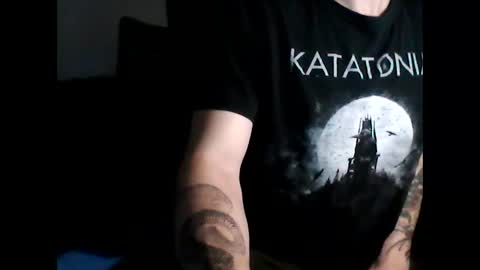 shyboyhugecum2020 online show from December 31, 2024, 5:11 am